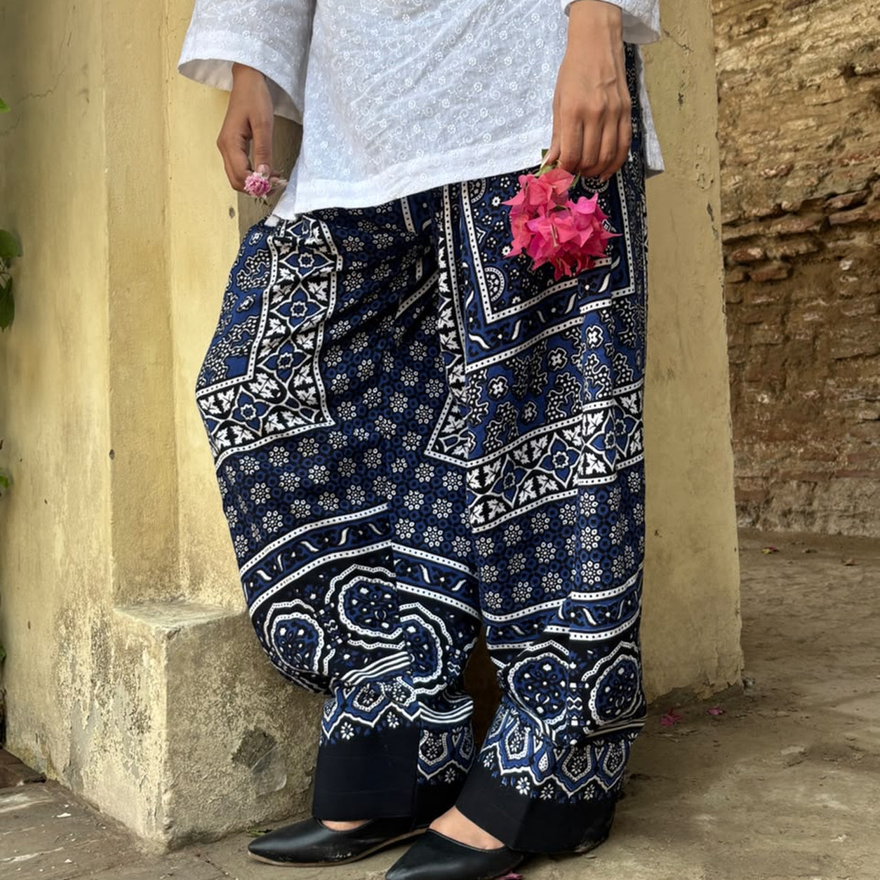 Khwab-e-Ajrak - Premium Collection - White
